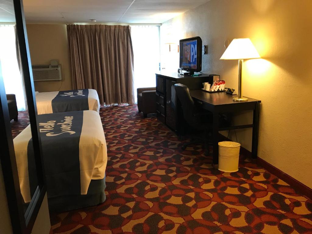 Room image 1